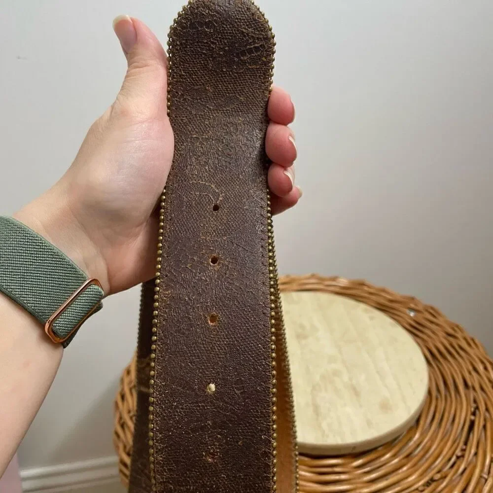 Belt Shak Leather Belt Large L Tooled Flower Buckle Brown Made in Canada #2470